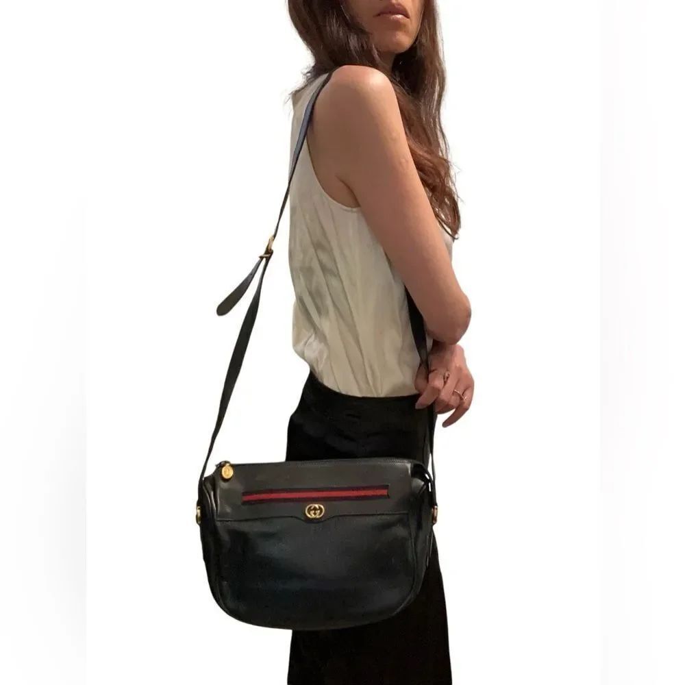 Gucci Navy and Red Crossbody Bag with Gold-Tone Hardware